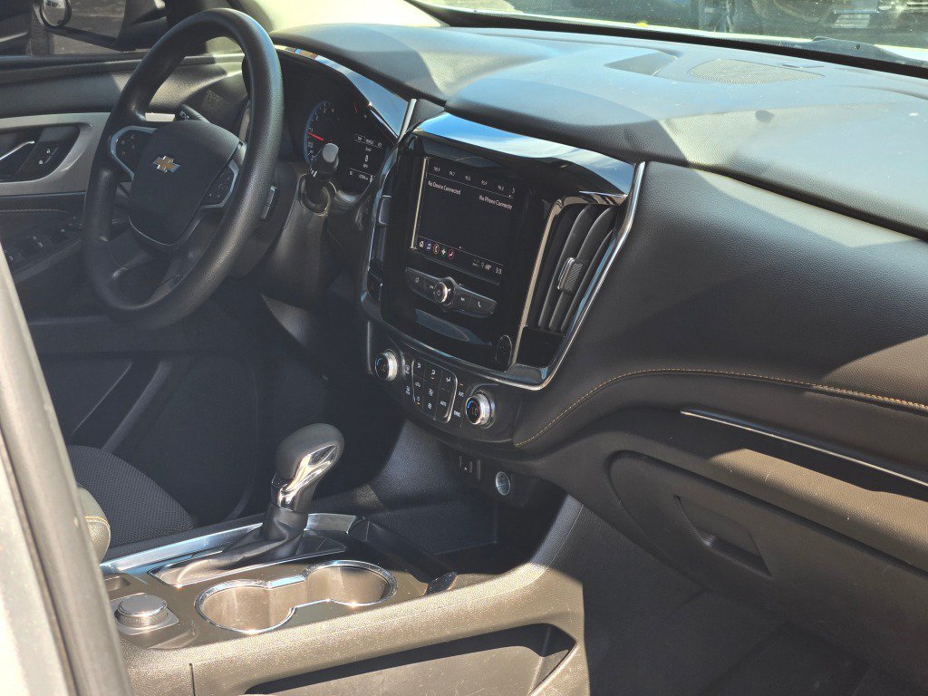 Certified 2021 Chevrolet Traverse LS FWD image 8