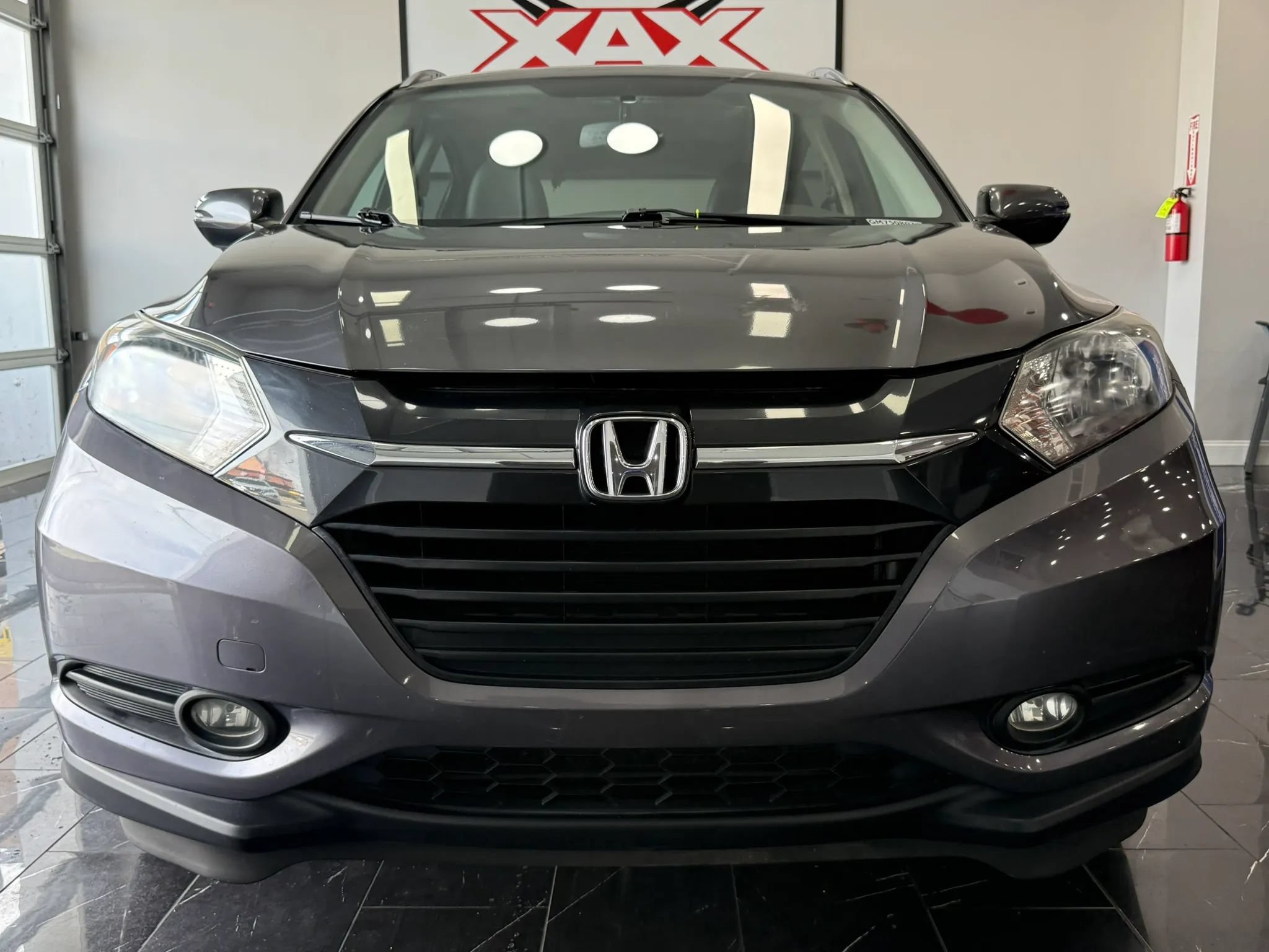 Used 2016 Honda HR-V EX-L image 2