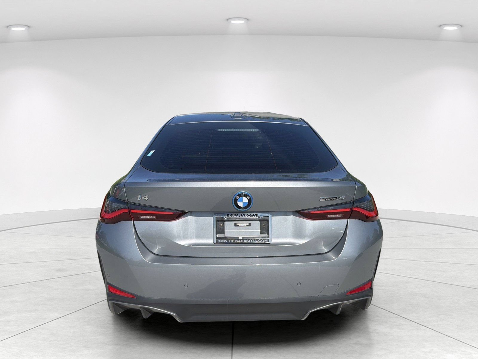 Used 2023 BMW i4 eDrive35 w/ Premium Package RWD image 5