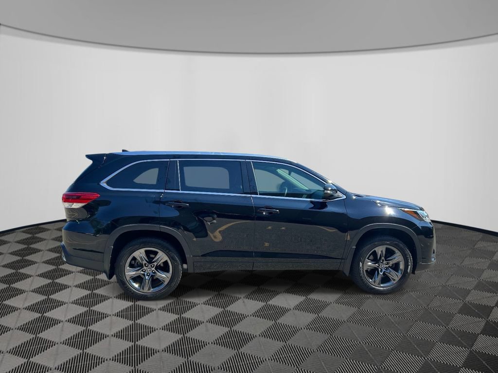 Used 2018 Toyota Highlander Limited Platinum AWD/4WD image 6