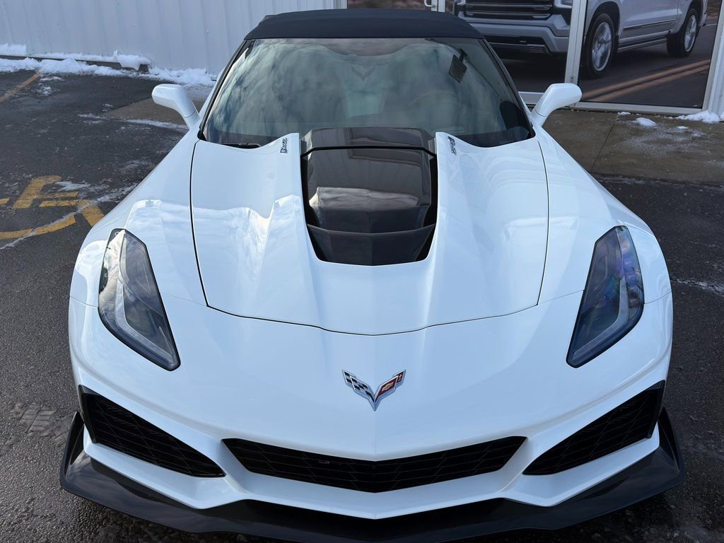 Used 2019 Chevrolet Corvette ZR1 w/ Chrome Badge Package image 16
