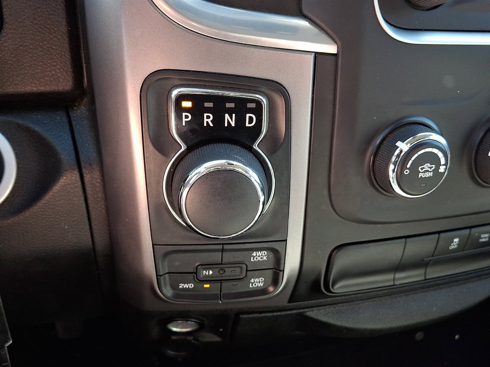 Used 2024 RAM 1500 Classic SLT AWD/4WD image 14