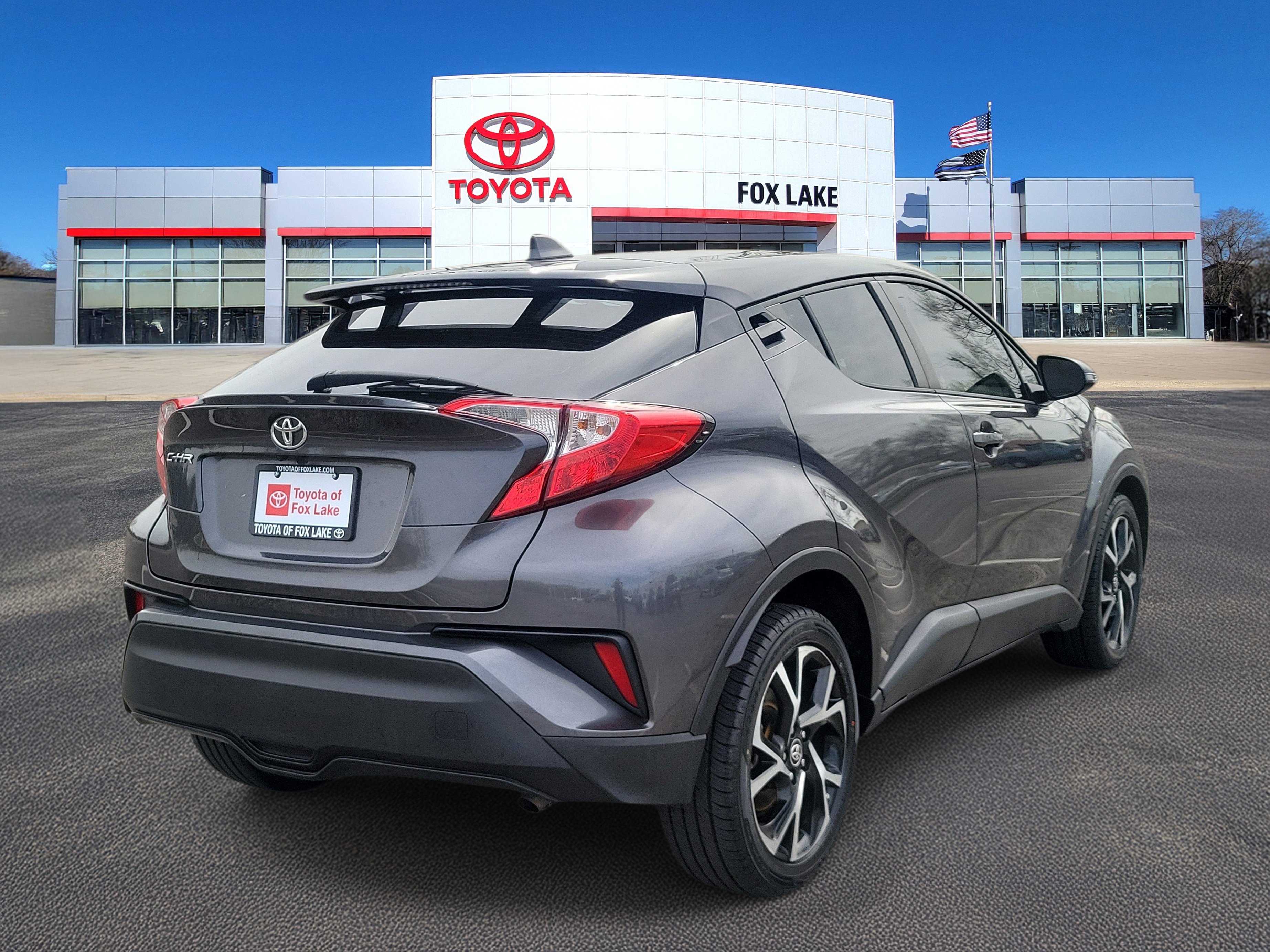 Used 2021 Toyota C-HR XLE image 4