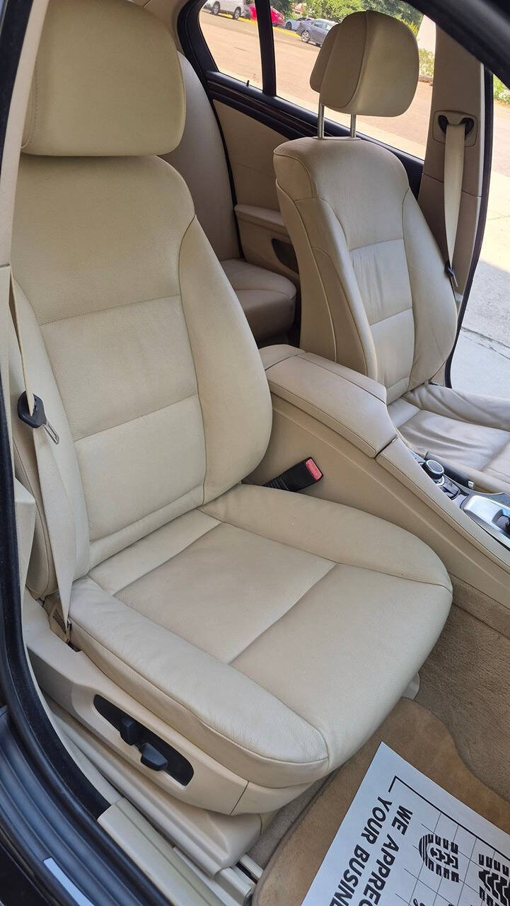 Used 2010 BMW 528i Sedan RWD image 48