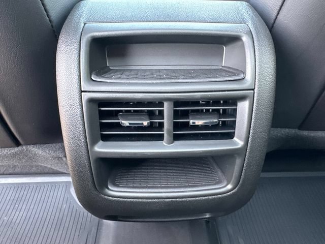 New 2026 Cadillac XT5 Premium Luxury w/ LPO, Floor Liner Package AWD/4WD image 14