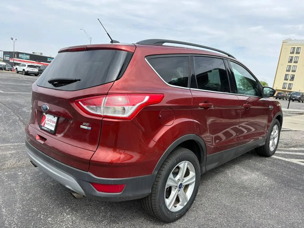 Used 2016 Ford Escape SE w/ Equipment Group 201A AWD/4WD image 5