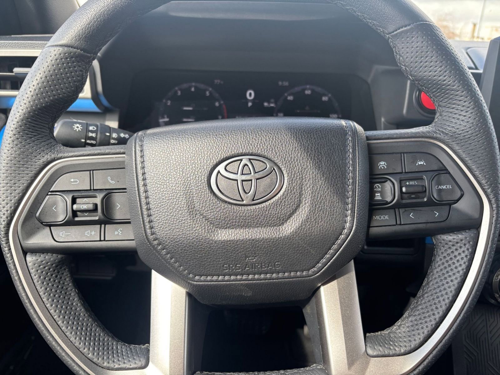 Used 2025 Toyota Tacoma TRD Off-Road image 25