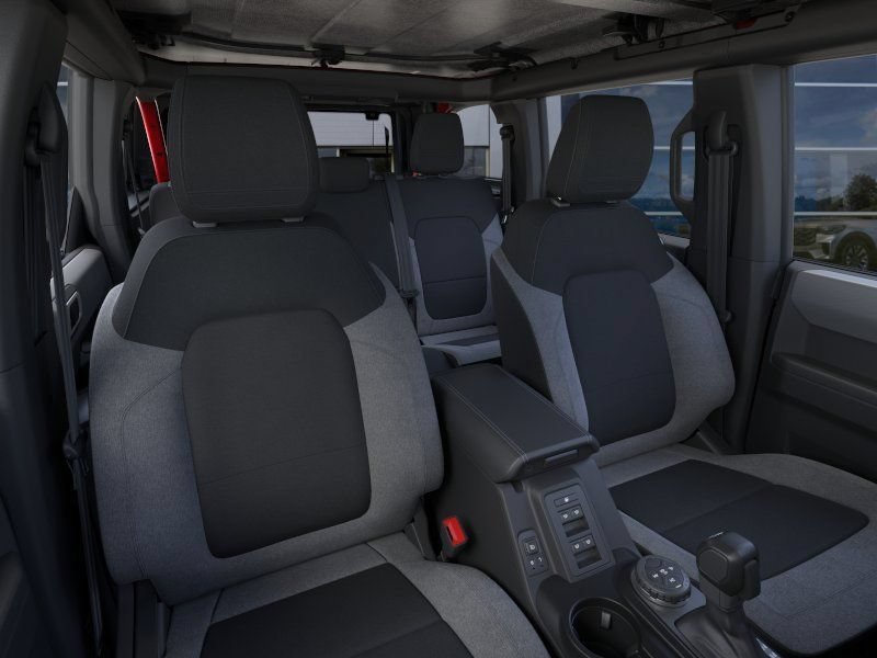 New 2025 Ford Bronco 4-Door AWD/4WD image 12