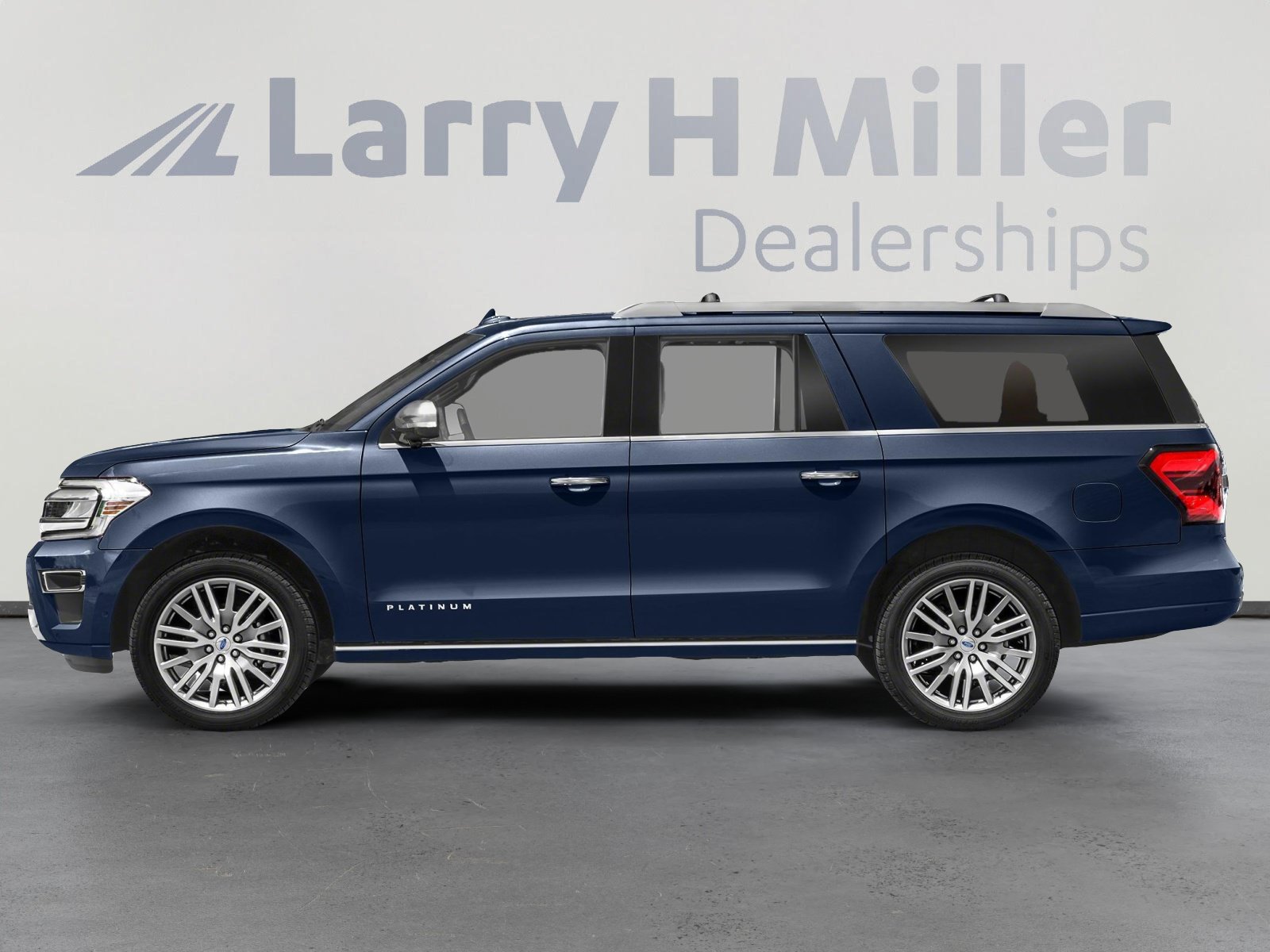 Used 2023 Ford Expedition Max Platinum AWD/4WD image 3