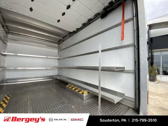 Used 2020 Ford Transit 350 image 29