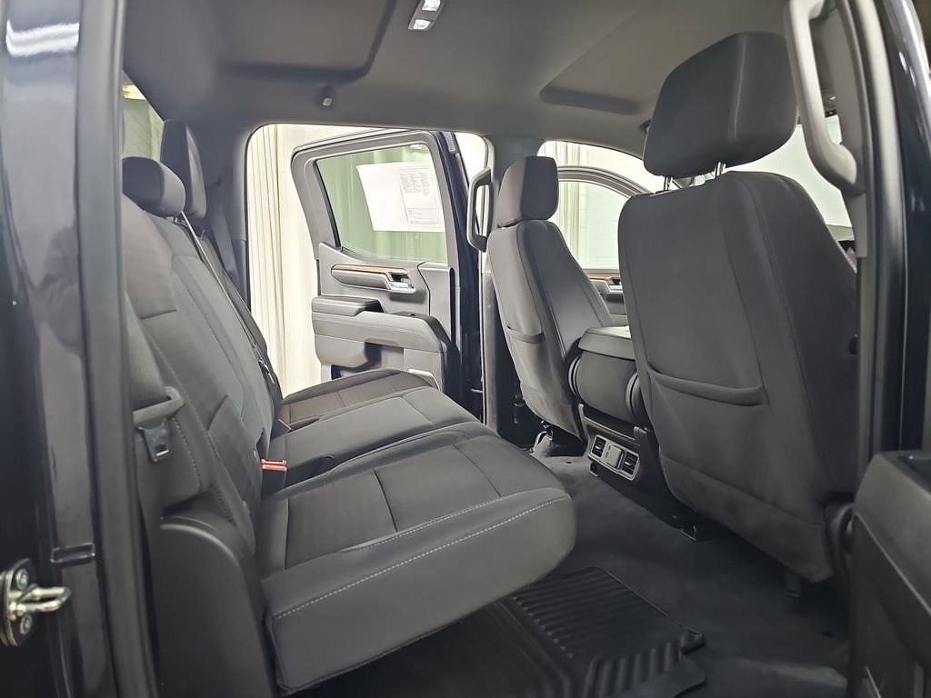 Certified 2024 Chevrolet Silverado 1500 LT AWD/4WD image 14