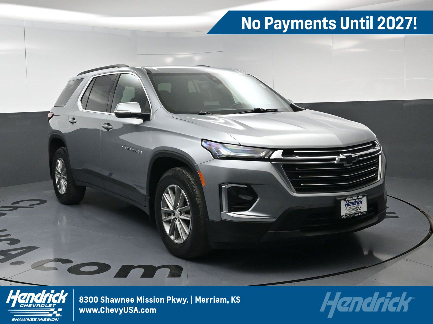 Used 2023 Chevrolet Traverse LT AWD/4WD image 1