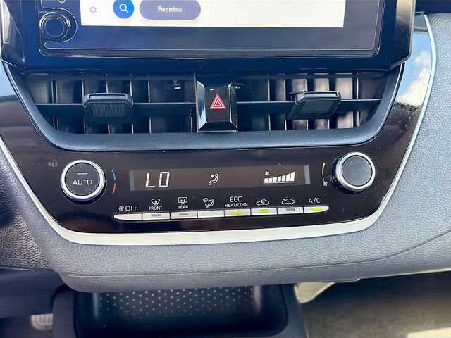Used 2025 Toyota Corolla LE image 15