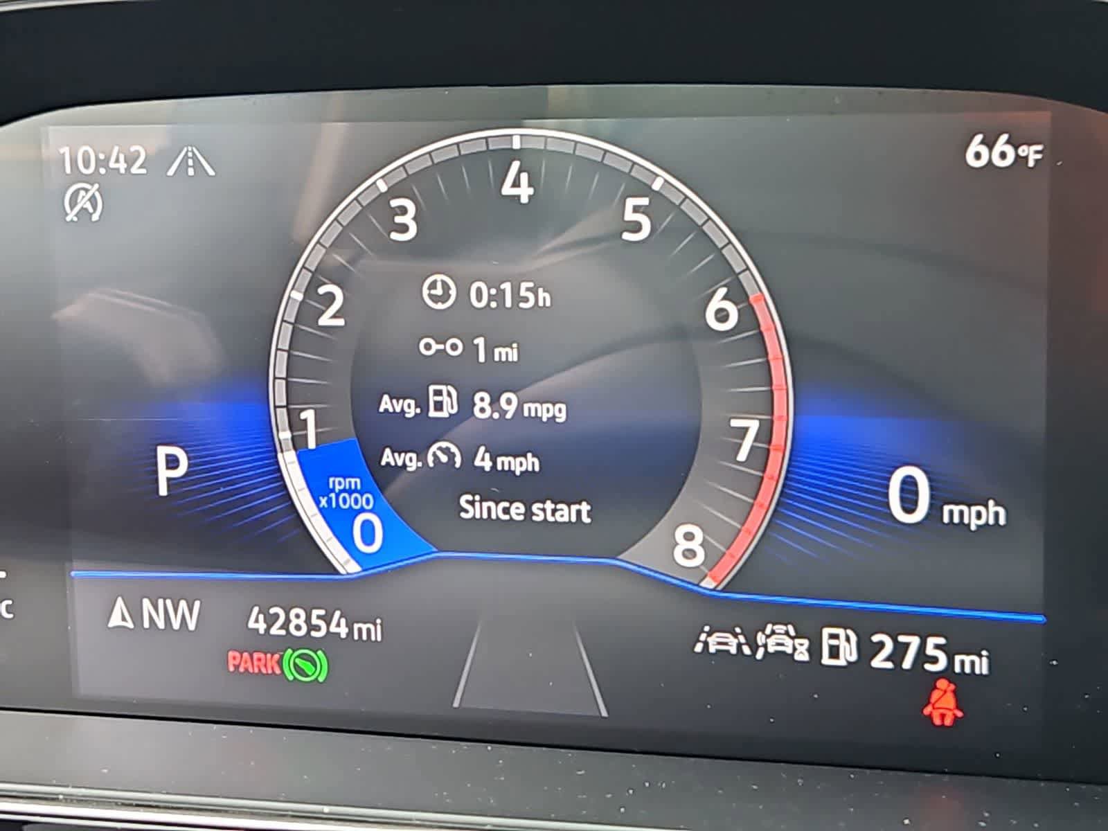 Certified 2025 Volkswagen Jetta SE FWD image 33