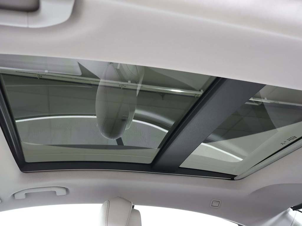 Used 2017 Mercedes-Benz E 400 Coupe w/ Premium 1 Package image 20