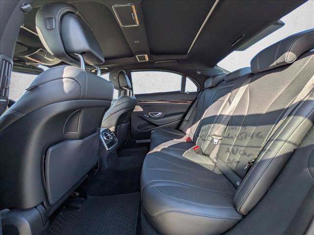 Used 2015 Mercedes-Benz S 550 Sedan image 15