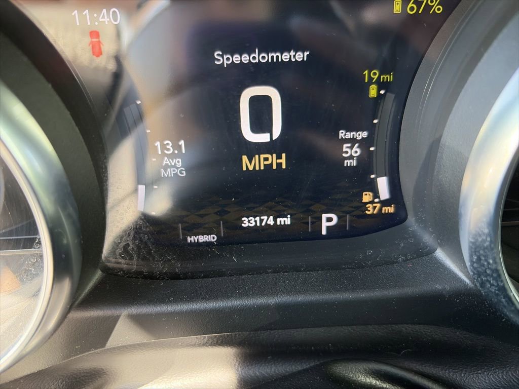 Used 2023 Jeep Wrangler Unlimited Sahara w/ Cold Weather Group image 16