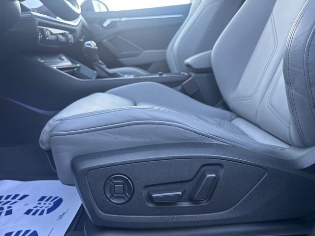 Used 2024 Audi Q3 2.0T Premium Plus image 9