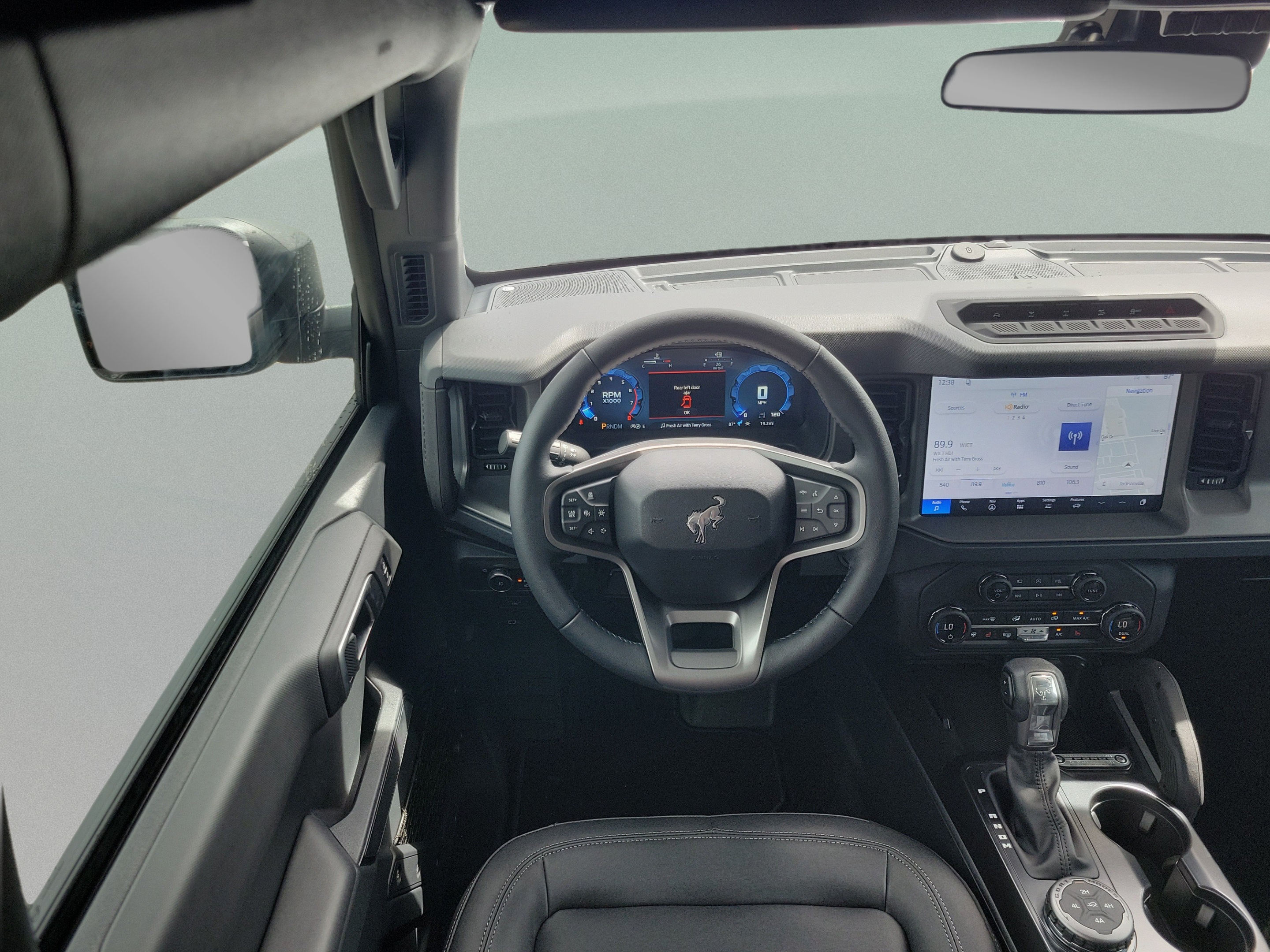 New 2026 Ford Bronco Badlands AWD/4WD image 5