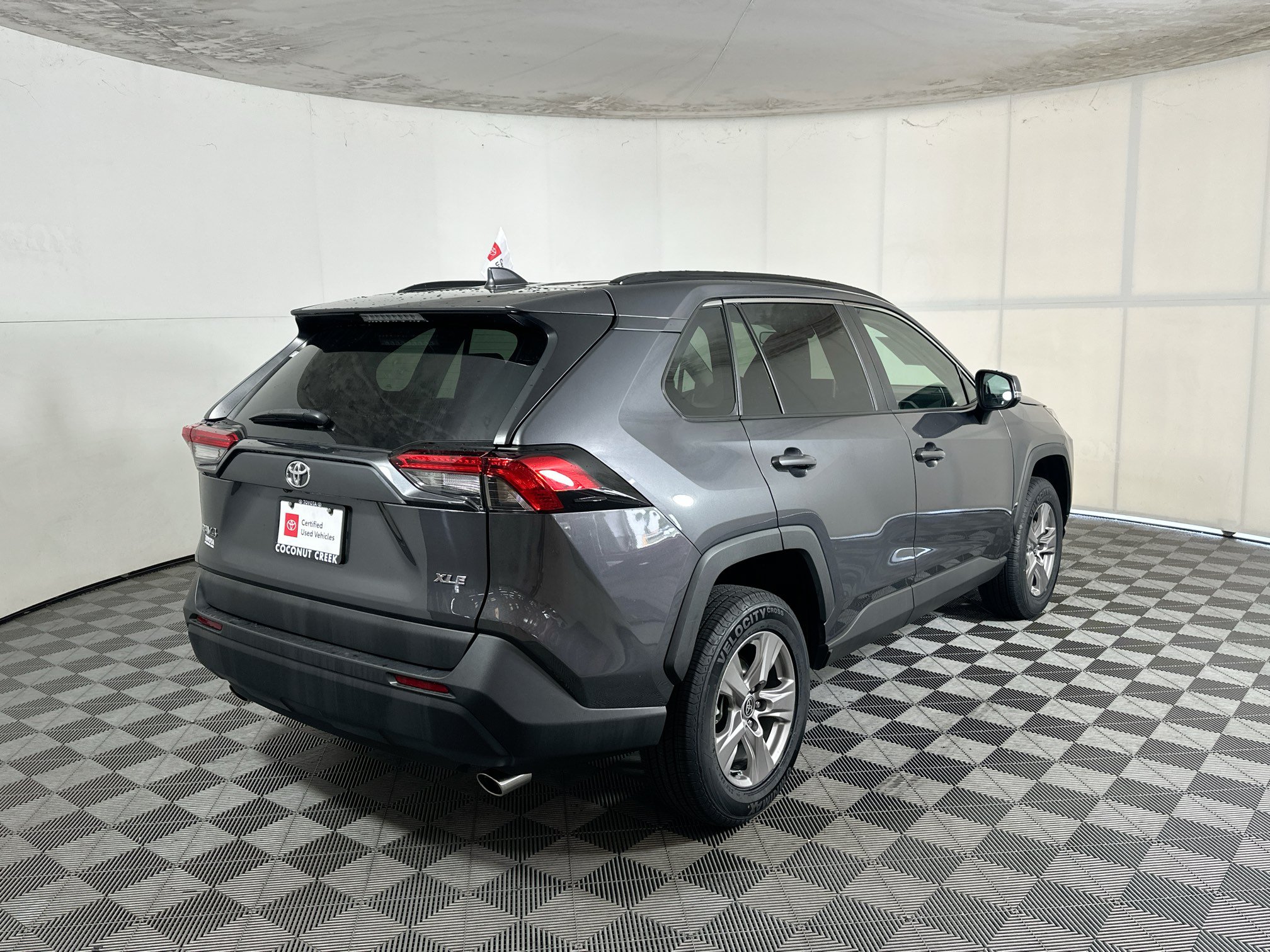Certified 2023 Toyota RAV4 XLE w/ Convenience Package FWD image 3