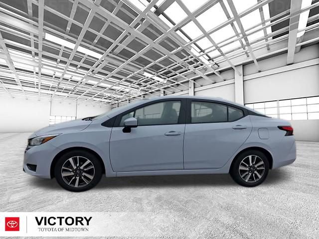 Used 2025 Nissan Versa SV image 6