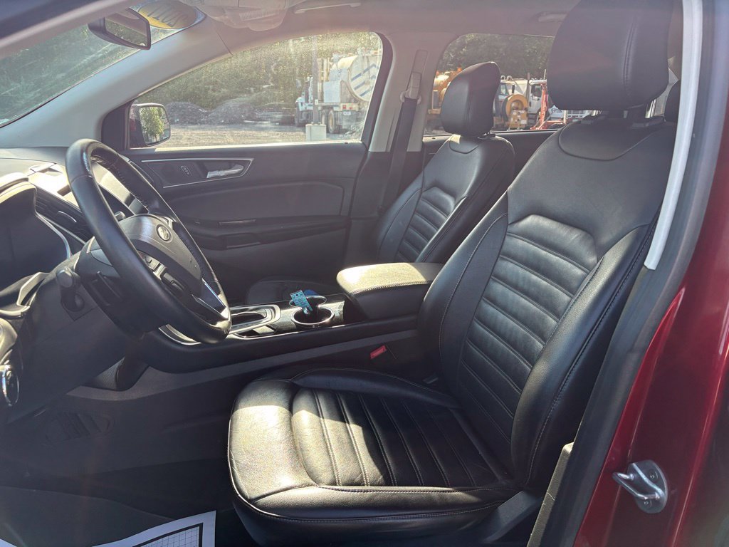 Used 2017 Ford Edge SEL w/ Equipment Group 201A AWD/4WD image 10