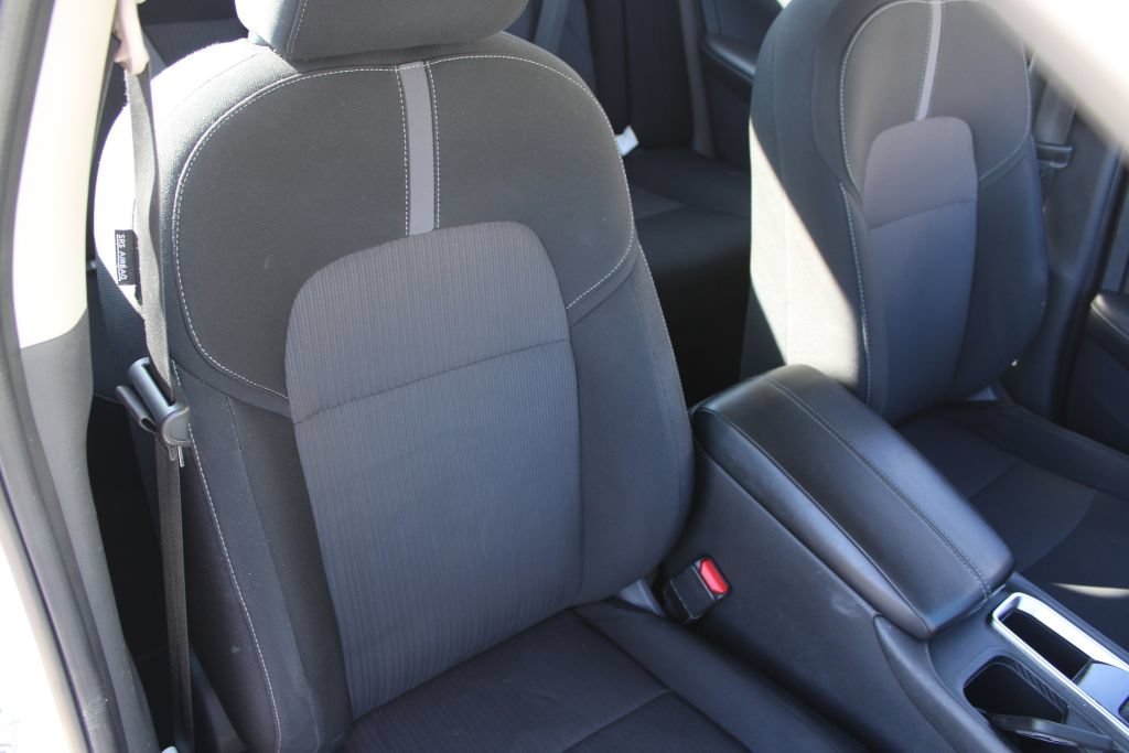 Used 2024 Nissan Sentra SV FWD image 13