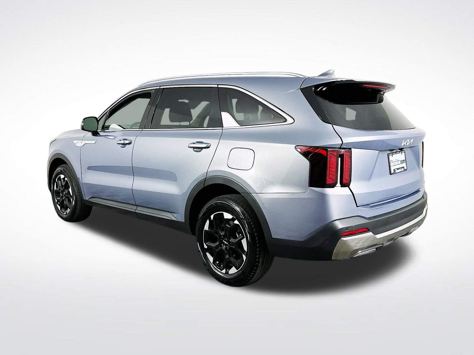 Used 2024 Kia Sorento S image 6