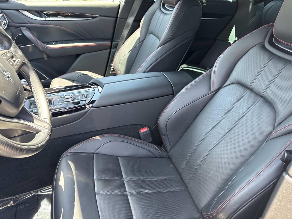 Used 2024 Maserati Levante Modena Ultima AWD/4WD image 21