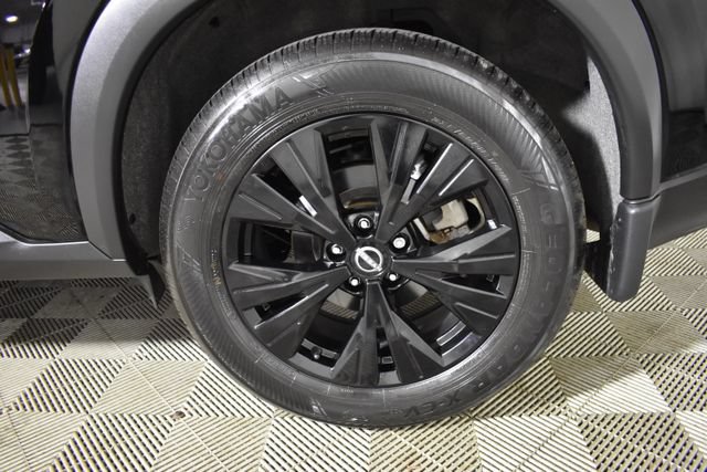 Certified 2023 Nissan Rogue SV w/ SV Premium B Package AWD/4WD image 42