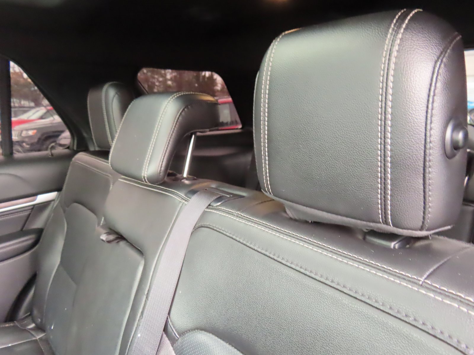 Used 2018 Ford Explorer Limited w/ Equipment Group 301A image 26