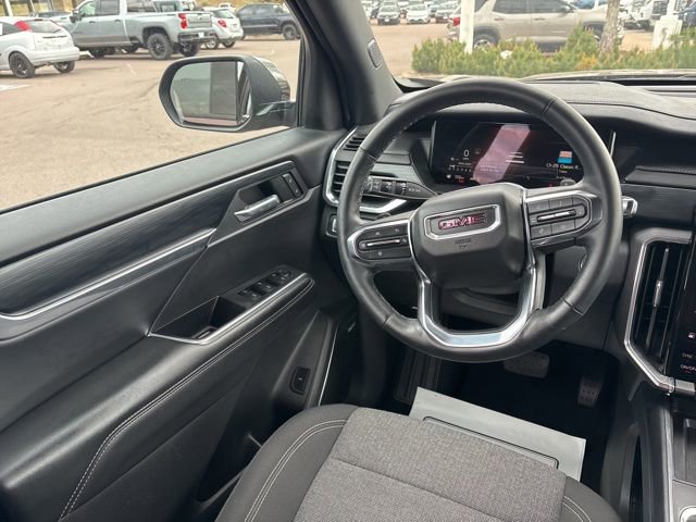 Used 2025 GMC Acadia Elevation AWD/4WD image 18