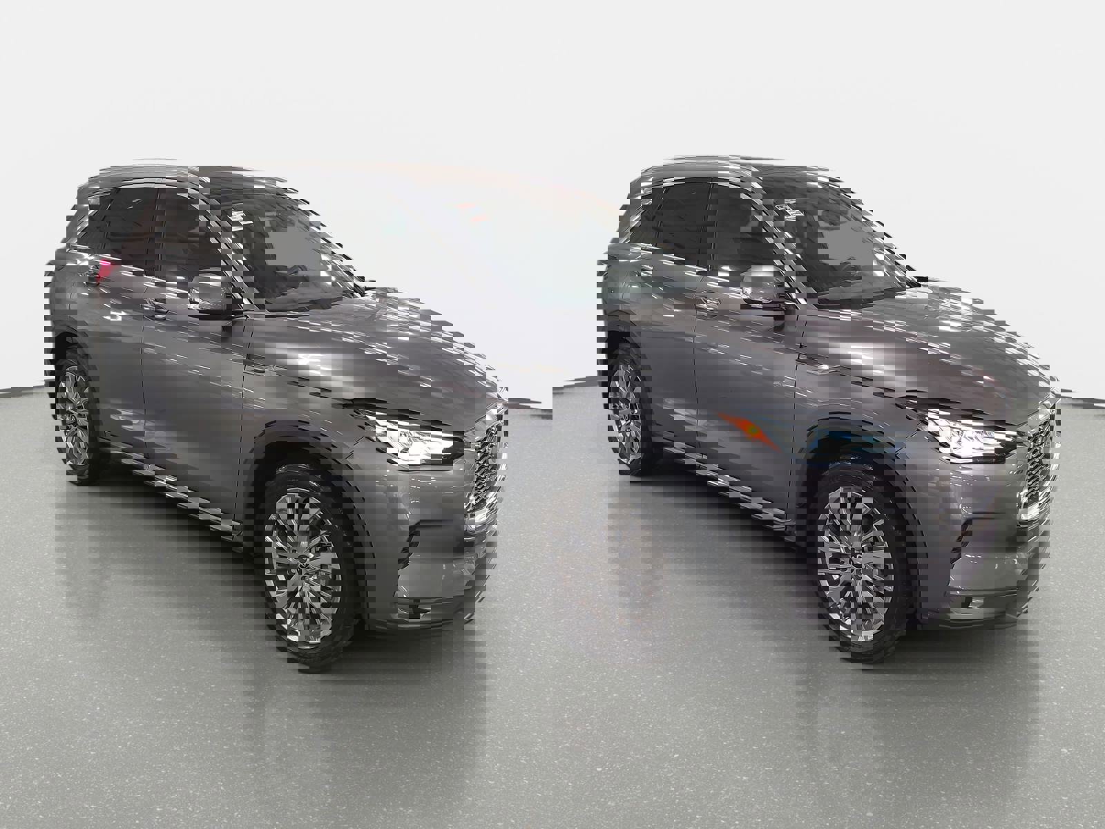 Used 2023 INFINITI QX50 Luxe image 3