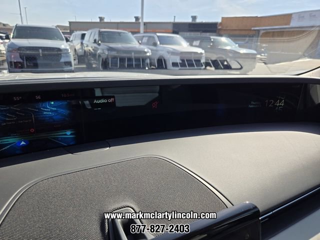 New 2026 Lincoln Nautilus Reserve w/ Jet Appearance Package image 22