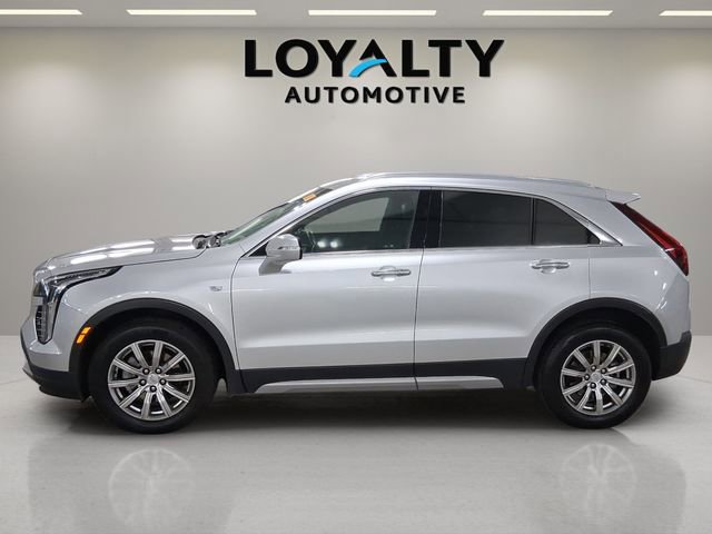 Used 2022 Cadillac XT4 Premium Luxury w/ Safety Alert Package image 2