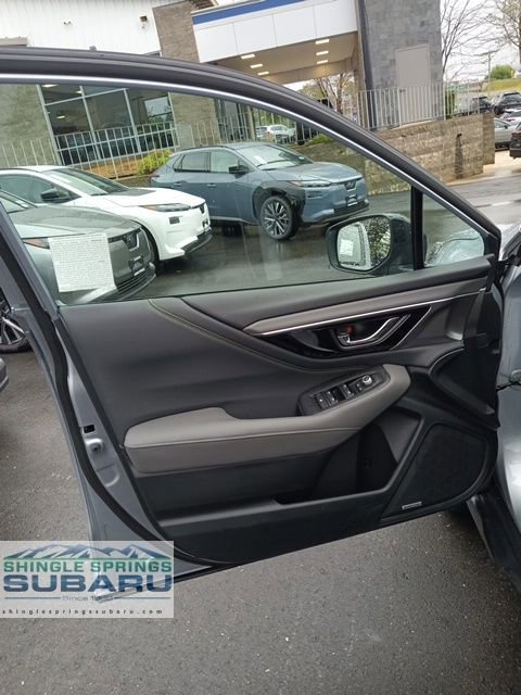 Certified 2025 Subaru Outback Onyx Edition image 42