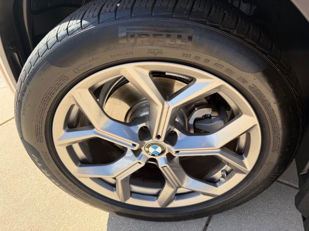Used 2024 BMW X3 xDrive30i w/ Premium Package w/ZPA AWD/4WD image 28