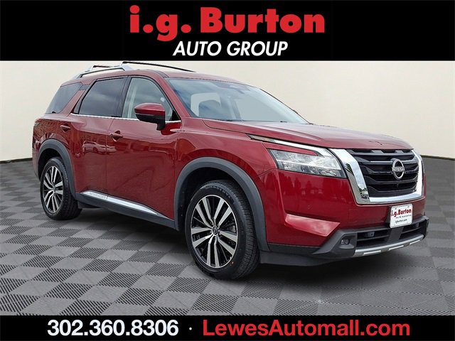 Used 2023 Nissan Pathfinder Platinum video 1