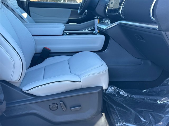 New 2026 Ford Expedition Max Platinum w/ Platinum Ultimate Package image 13