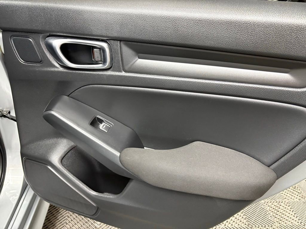 Used 2025 Honda Civic LX image 39