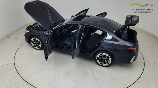 Used 2024 BMW 530i image 83