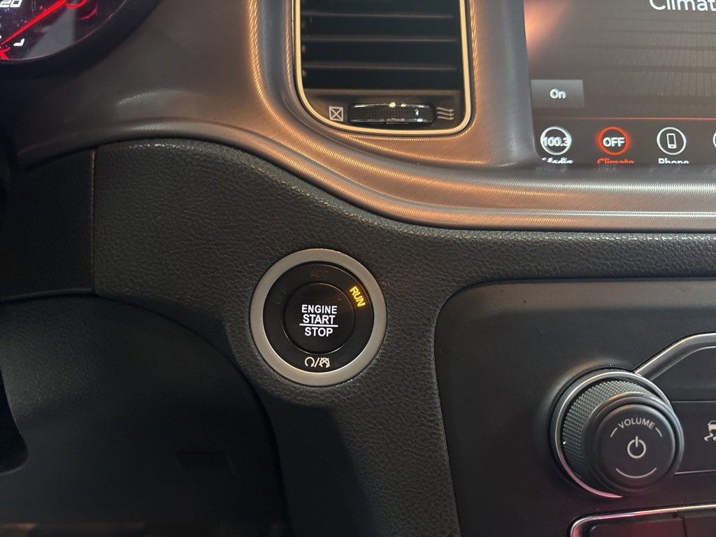Used 2023 Dodge Charger SXT image 21