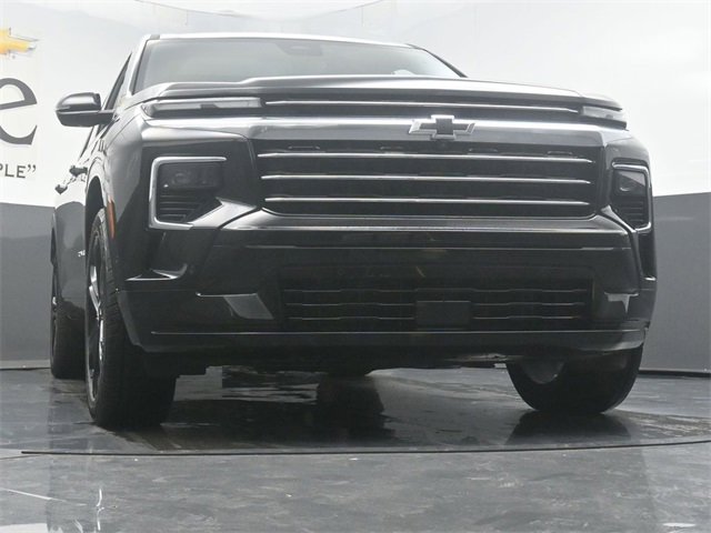 New 2025 Chevrolet Traverse High Country w/ LPO, Floor Liner Package image 3