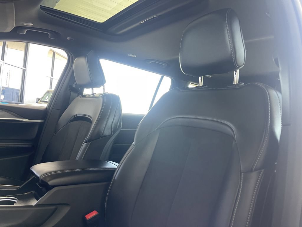 New 2026 Jeep Grand Cherokee L 4WD image 10