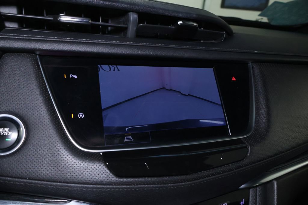 Used 2021 Cadillac XT5 Premium Luxury image 32