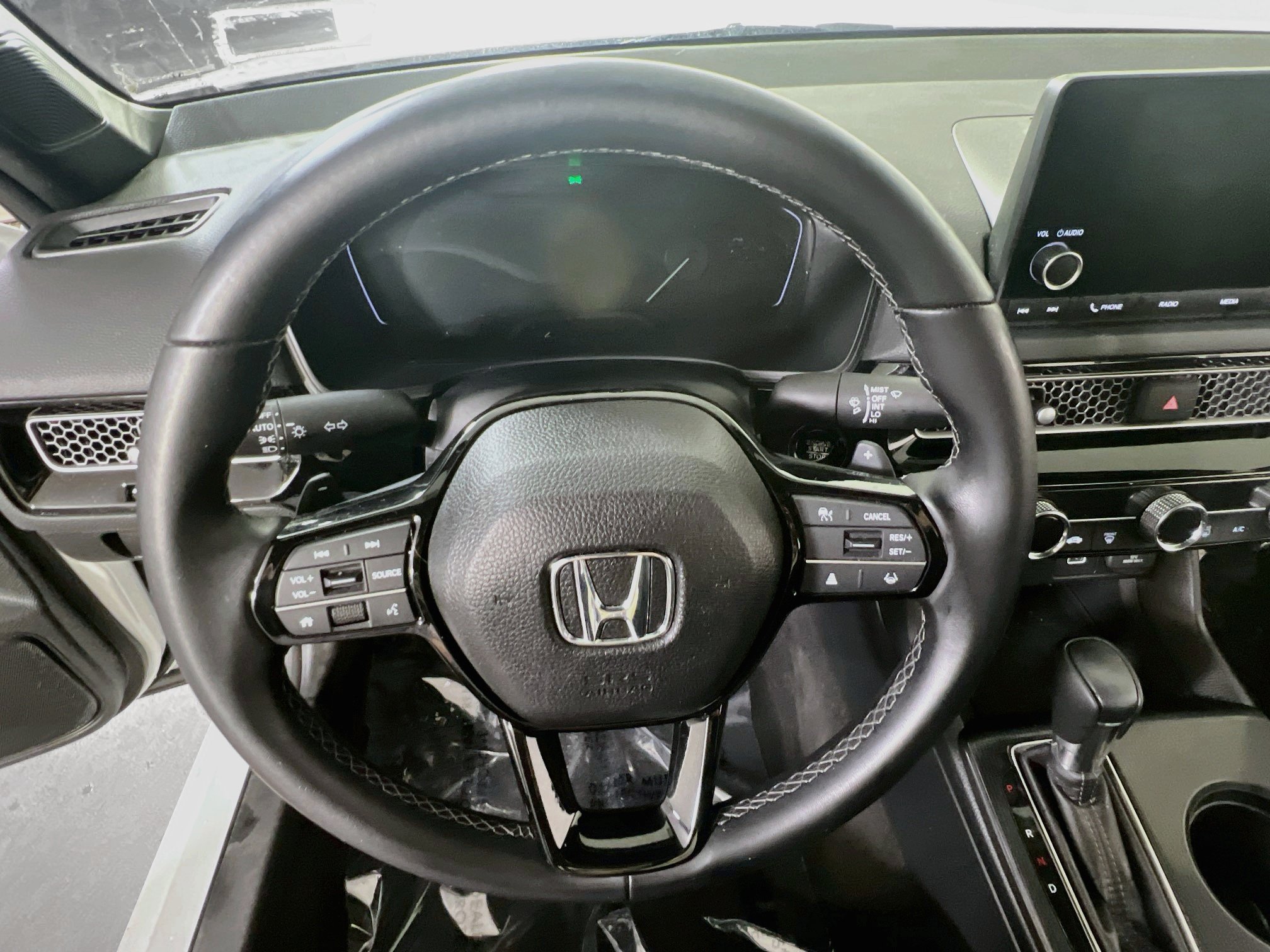 Used 2023 Honda Civic Sport image 11
