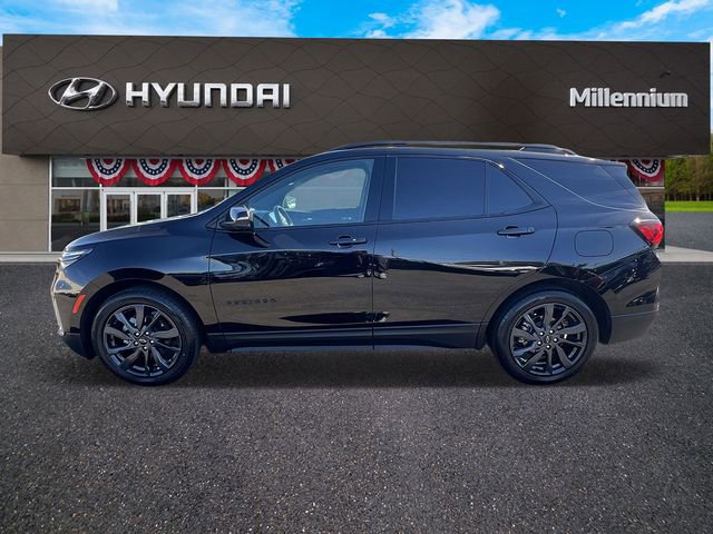 Used 2022 Chevrolet Equinox RS w/ RS Leather Package image 7