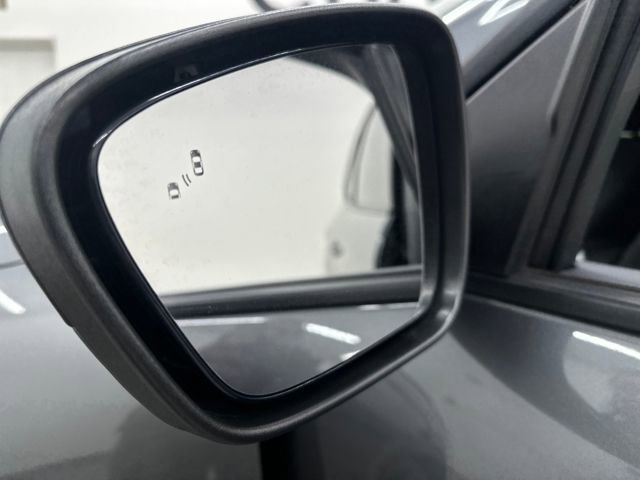 Certified 2025 Ford Escape Active image 33