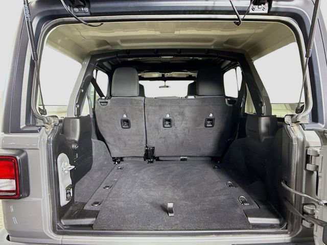 Used 2022 Jeep Wrangler Unlimited Sport image 23