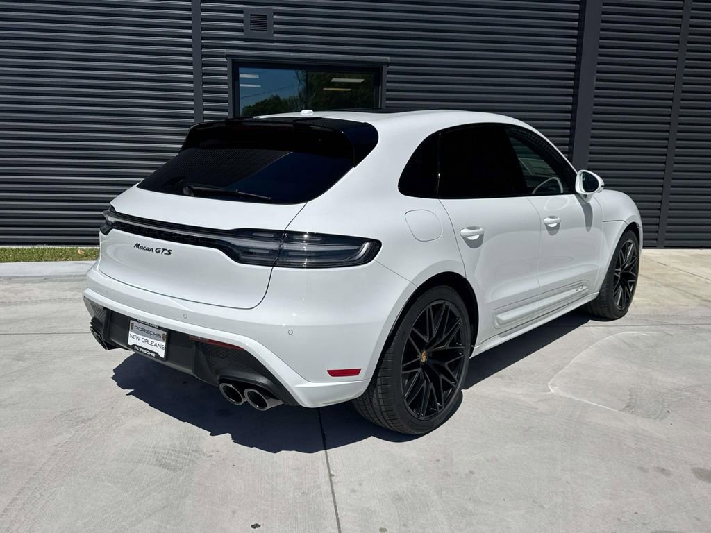 New 2026 Porsche Macan GTS image 11